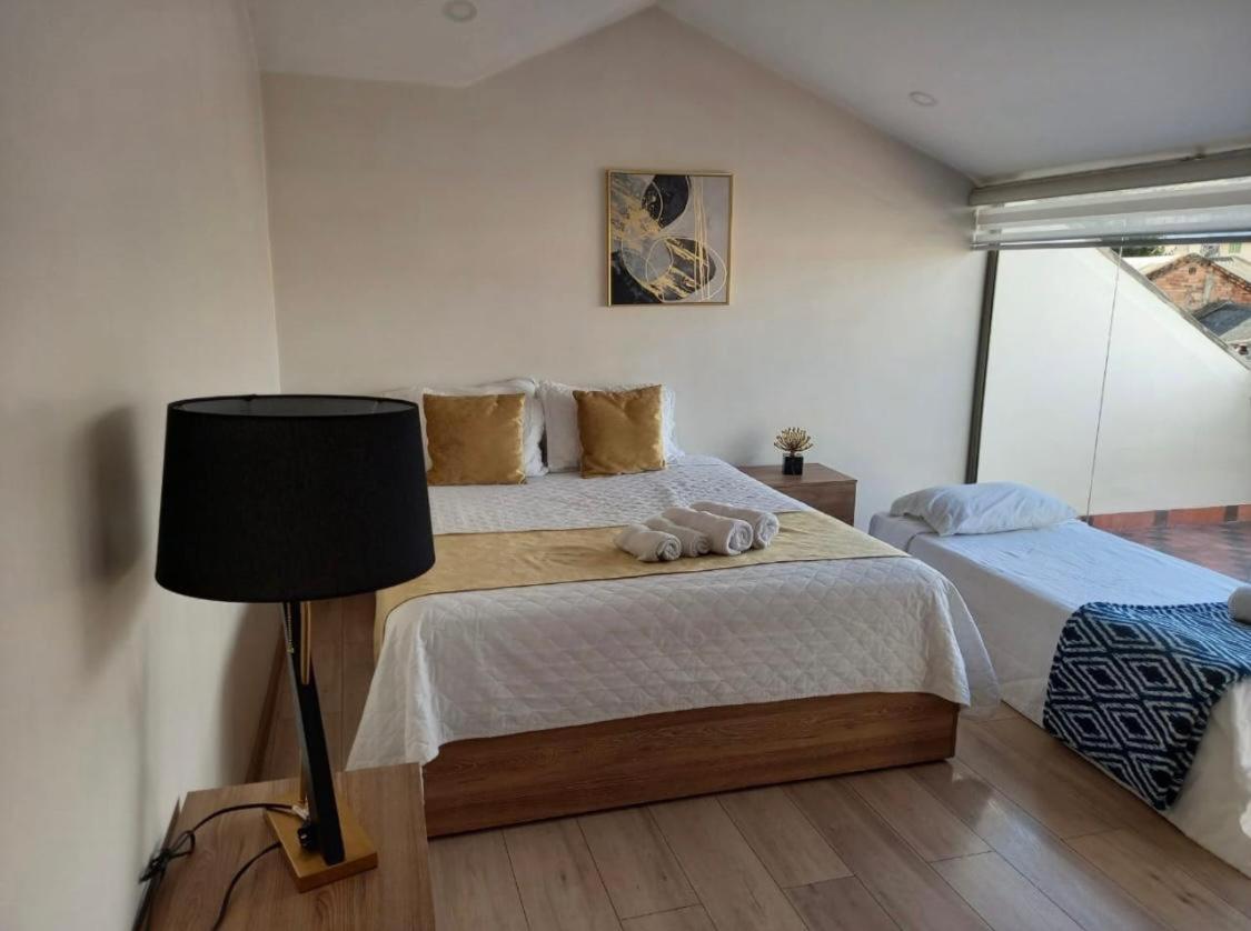 Hotel Brist0L Suites Centro Historico Cuenca Buitenkant foto