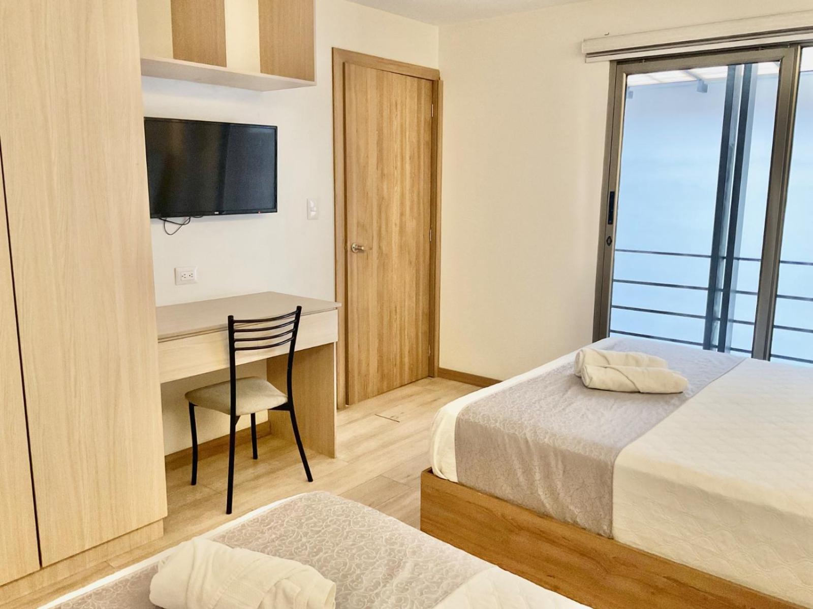 Hotel Brist0L Suites Centro Historico Cuenca Buitenkant foto