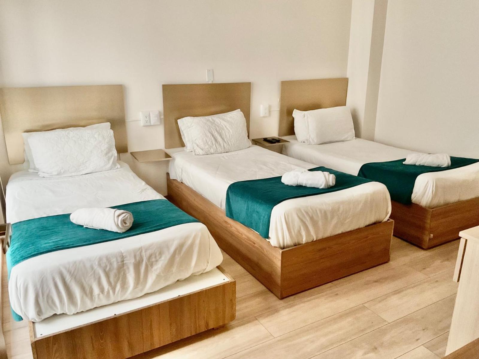 Hotel Brist0L Suites Centro Historico Cuenca Buitenkant foto