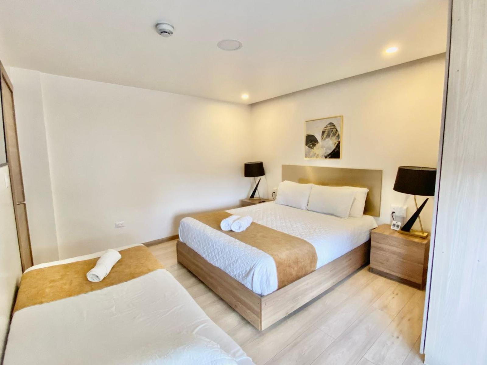 Hotel Brist0L Suites Centro Historico Cuenca Buitenkant foto